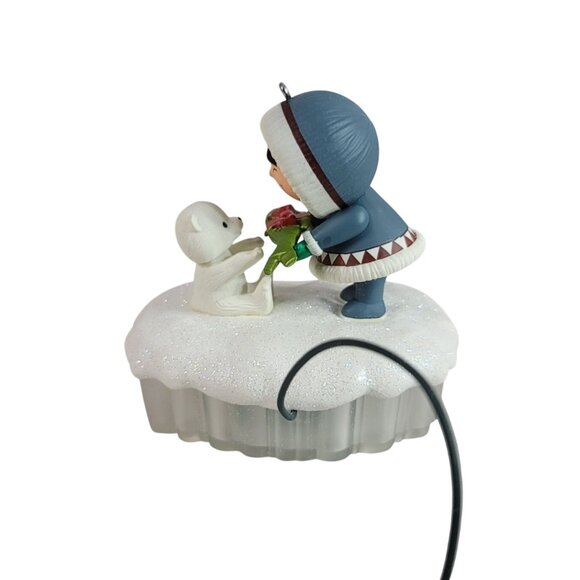 Hallmark A Fish For Christmas Ornament Glitter 2015 Magic Cord Light Sound WORKS - Picture 6 of 13